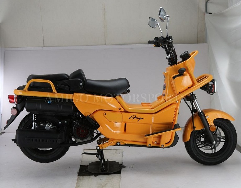 AMIGO ROVER 150CC SCOOTER